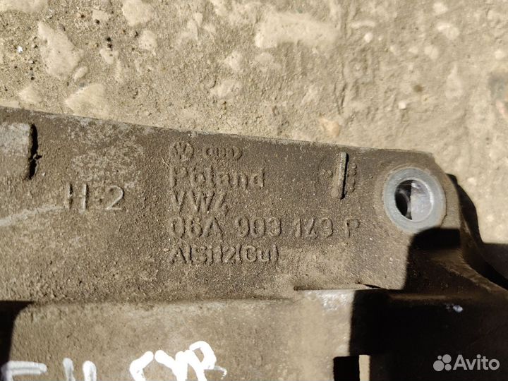 Кронштейн гур golf 4 1,8