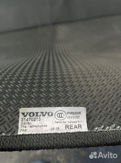 Ковер в багажник Volvo XC60 оригинал, как новый