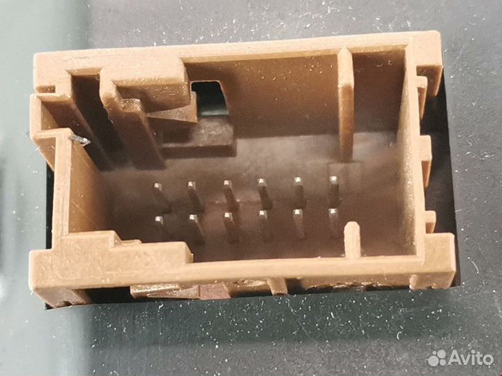 Дисплей компьютера Peugeot 5008 2010 6593H7