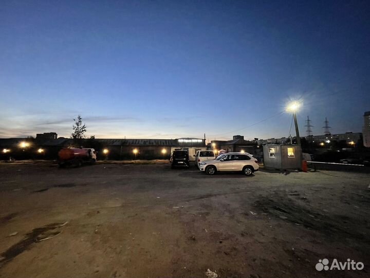 Охраняемая автостоянка