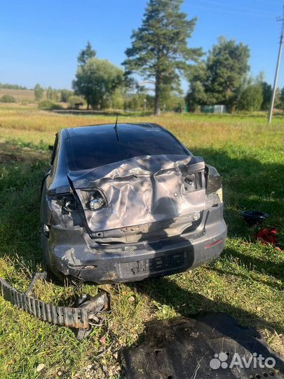 Mazda 3 1.6 МТ, 2008, битый, 370 000 км