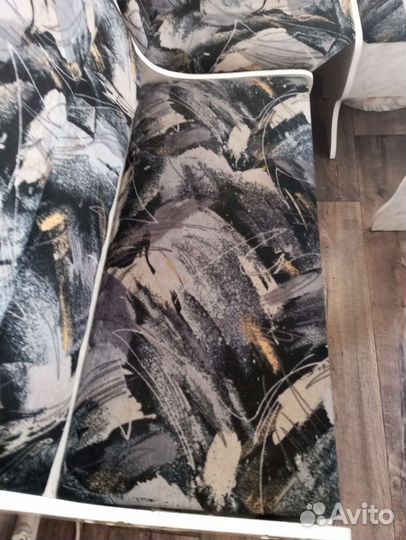 Кухонный уголок со столом бу