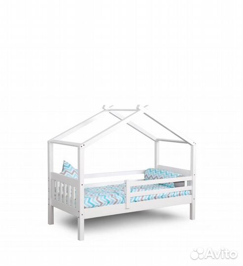 Детская кроватка Домик