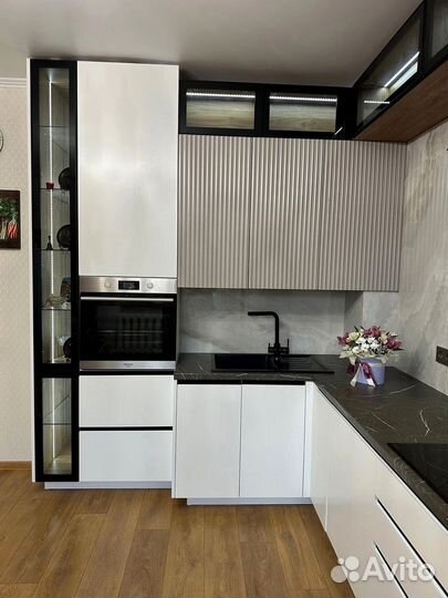 Кухонный гарнитур (кухня на заказ)