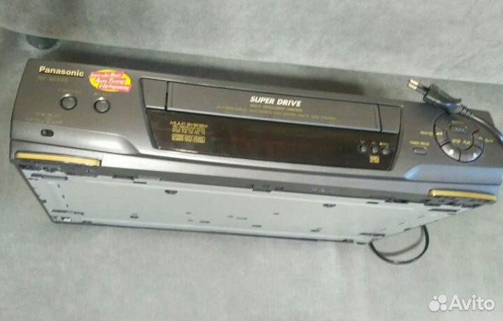 Видеомагнитофон panasonic