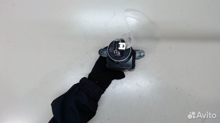 Замок зажигания Volkswagen Touareg, 2011