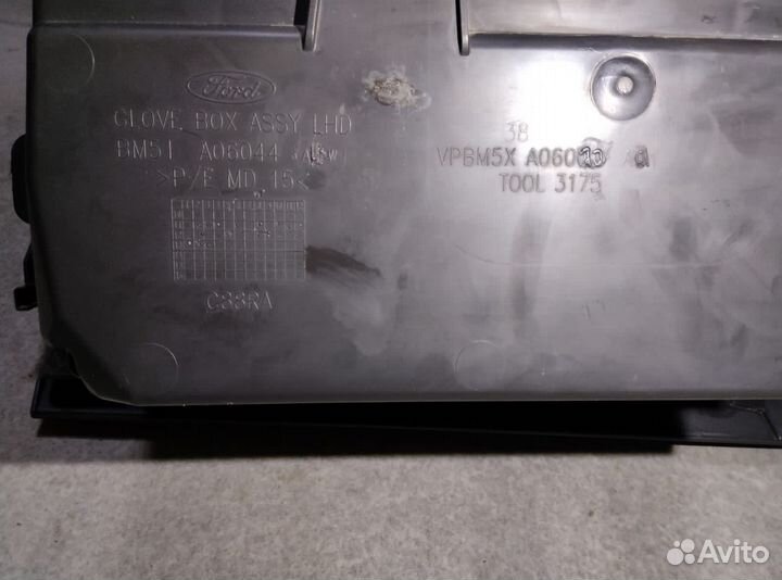 Бардачок пассажирский ford focus 3
