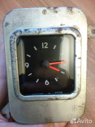 Часы газ-24