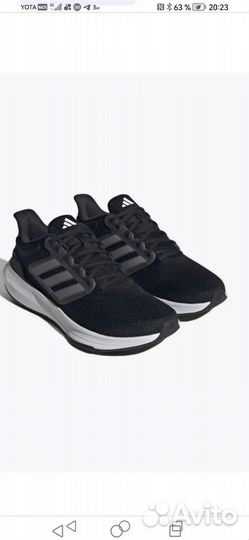 Кроссовки adidas унисекс