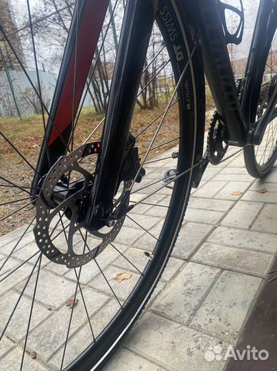 Specialized sirrus pro carbon 2018