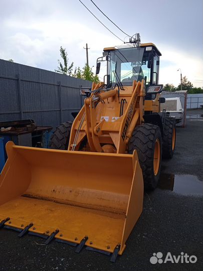 Фронтальный погрузчик HZM XC600, 2023