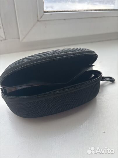 Очки черные