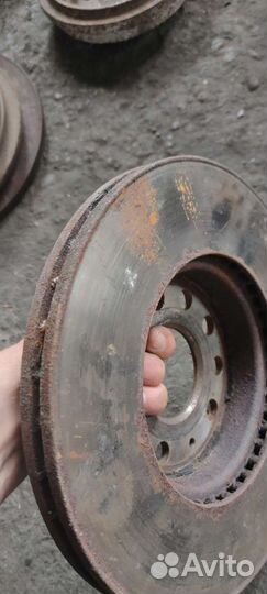 Диски тормозные Volkswagen Jetta 5