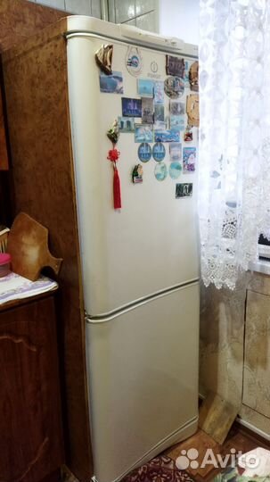Холодильник бу indesit