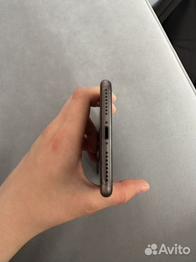 iPhone 8 Plus, 64 ГБ