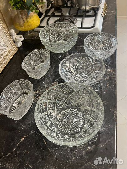 Хрустальная конфетница