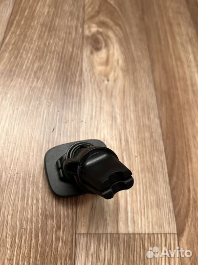 Держатель для телефона в машину