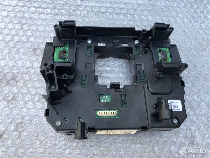 Плата подрулевых переключений Ford Explorer 5