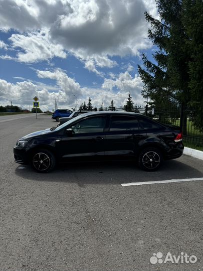 Volkswagen Polo 1.6 AT, 2013, 76 000 км