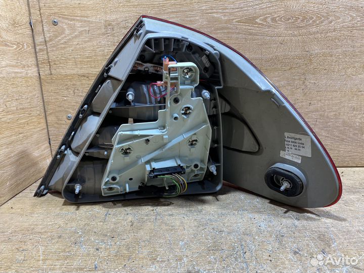 Фонарь левый Mercedes W211 рестайлинг Арт. 111203