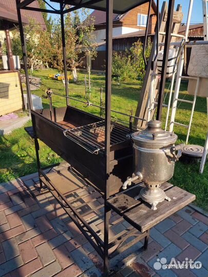 Кованые мангалы с крышей