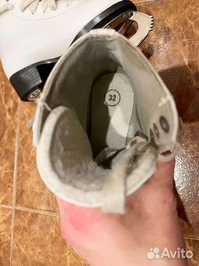 Коньки фигурные 32 размера