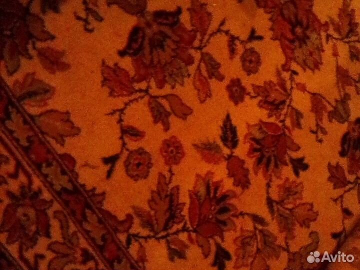 Ковер шерстяной