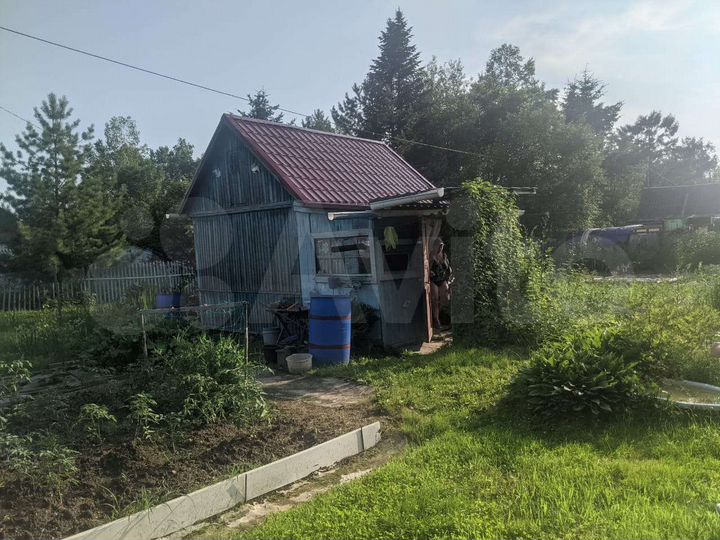 Дача 20 м² на участке 12 сот.