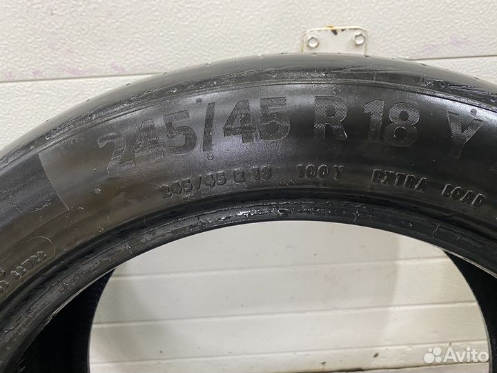 Accelera 651 245/45 R18