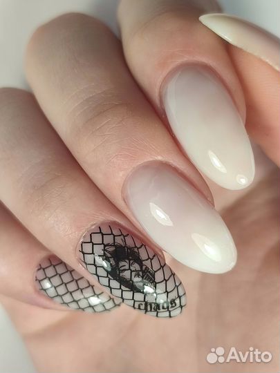 Комбинированный маникюр