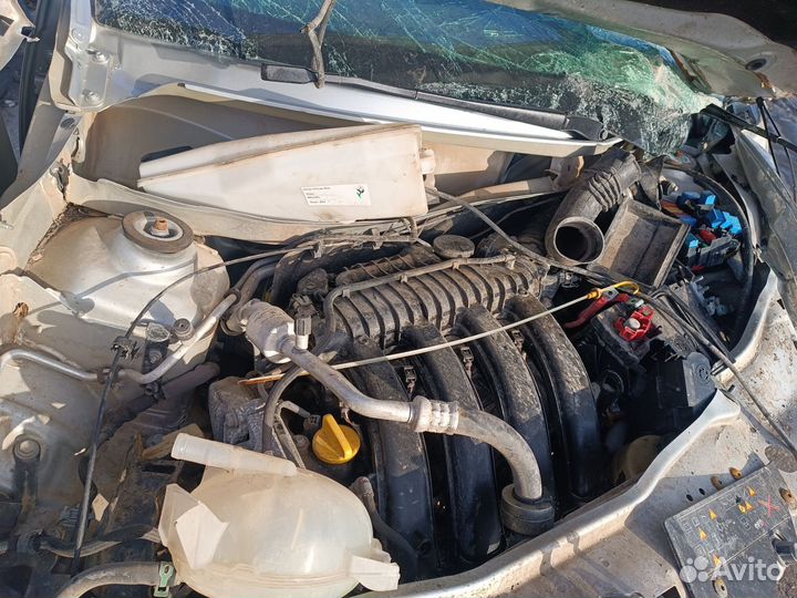 В разборе Renault Duster 2.0 F4R 4WD МКПП 2018 год