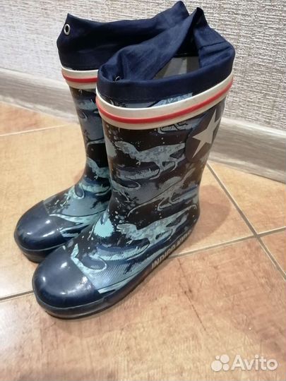 Резиновые сапоги для мальчика
