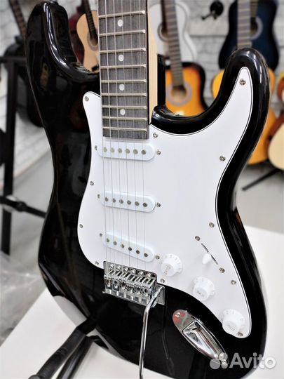 Электрогитара Fabio (черная)