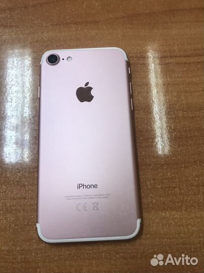 iPhone 7, 32 ГБ