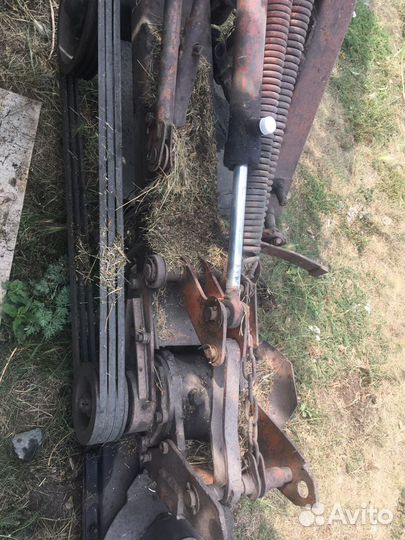 Пресс-подборщик John Deere 221, 1996