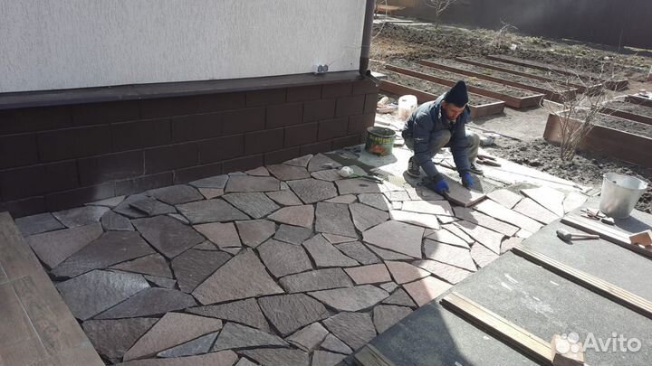 Укладка природного камня