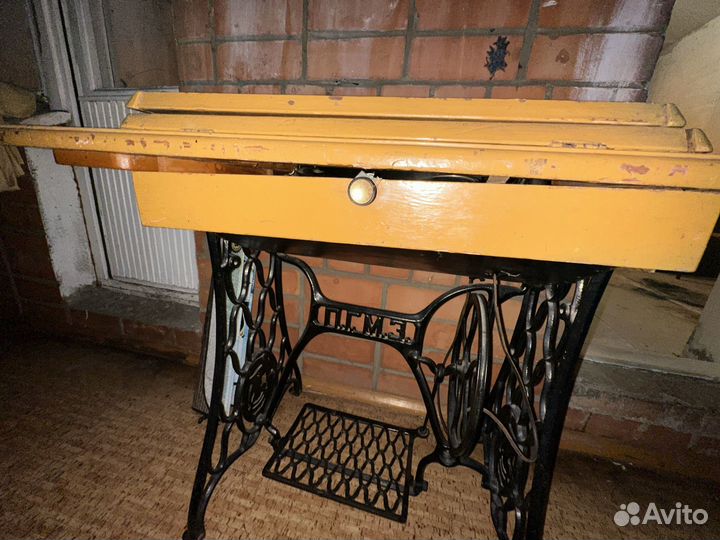 Станина зингер