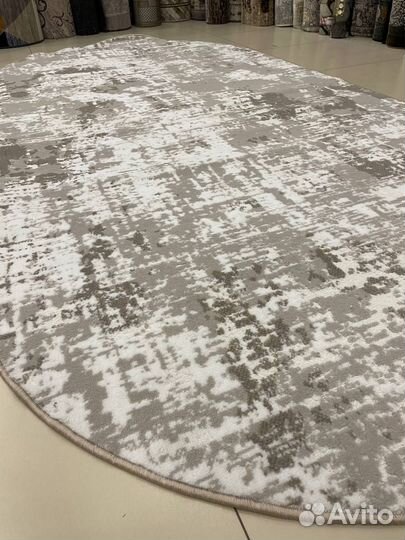Ковер новый овальный куглый