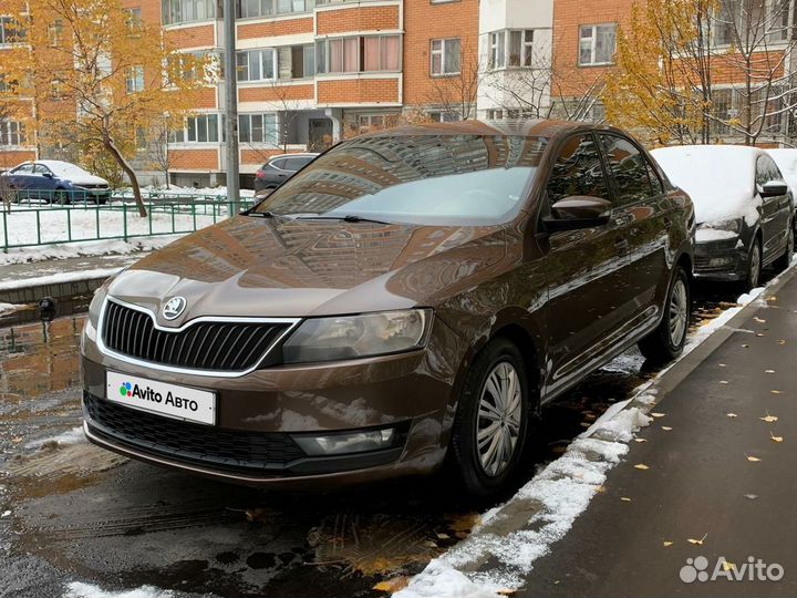 Skoda Rapid 1.6 AT, 2019, 119 000 км