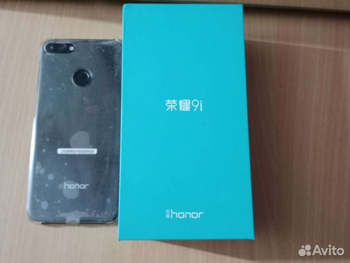 Телефон Huawei honor 9