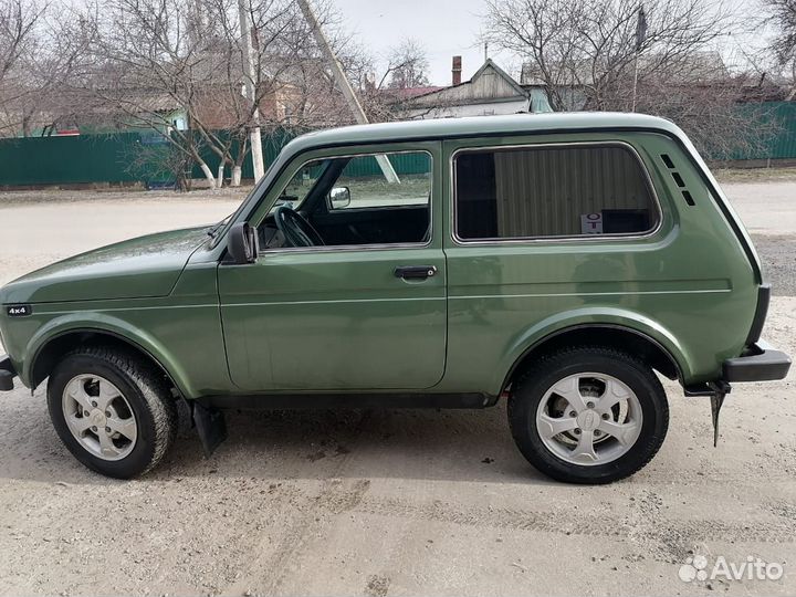LADA 4x4 (Нива) 1.7 МТ, 2016, 200 000 км