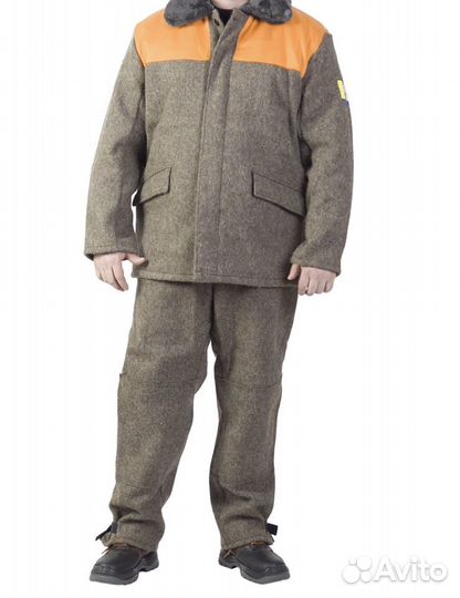 Костюм суконный Лес