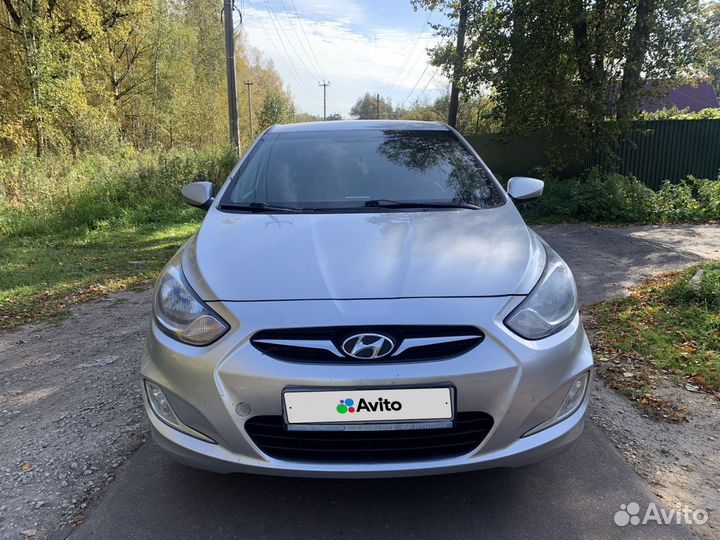 Hyundai Solaris 1.4 AT, 2013, 152 000 км