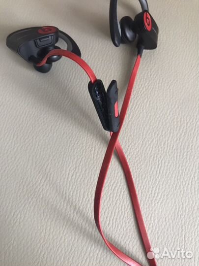 Беспроводные наушники