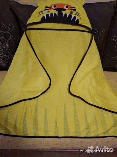 Пляжное полотенце