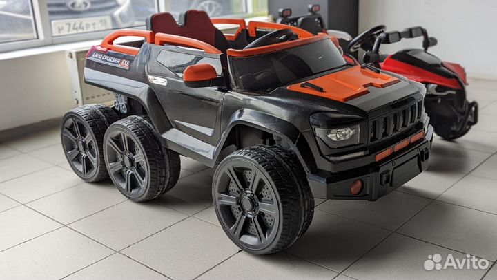 Электромобиль новый