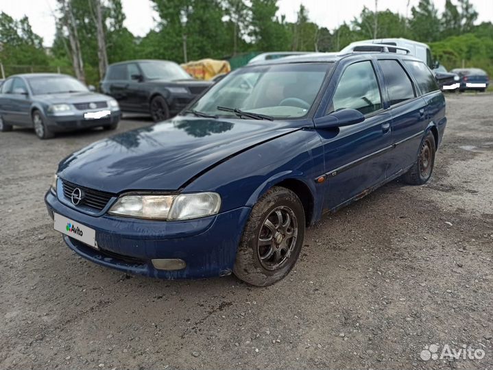 Opel Vectra 1.6 МТ, 1997, 320 000 км