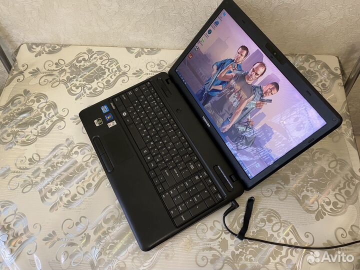 Быстрый ноутбук Toshiba