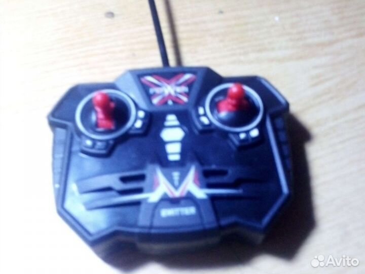 Машинка на пульте