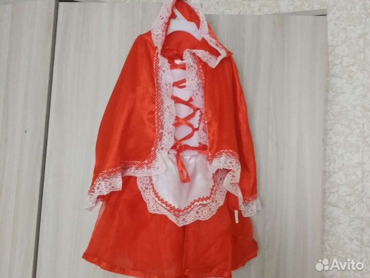 Костюм красной шапочки